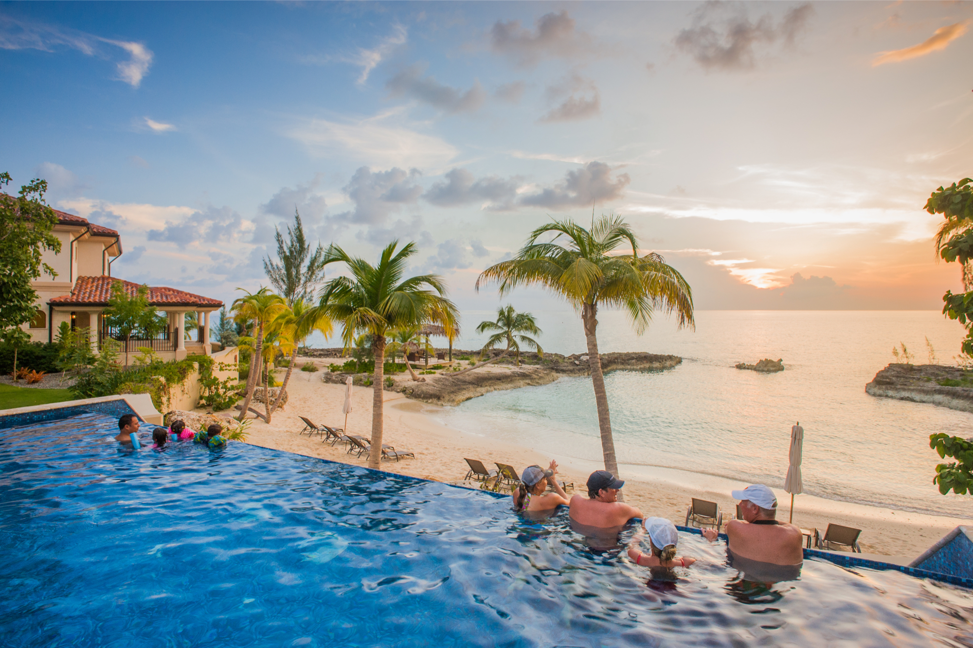 Casa Luna Grand Cayman contact page — oceanfront luxury villas with private beach cove on Seven Mile Beach